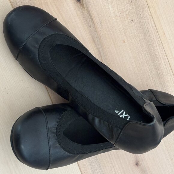 Taxi Ballet Flats - Picture 2 of 4